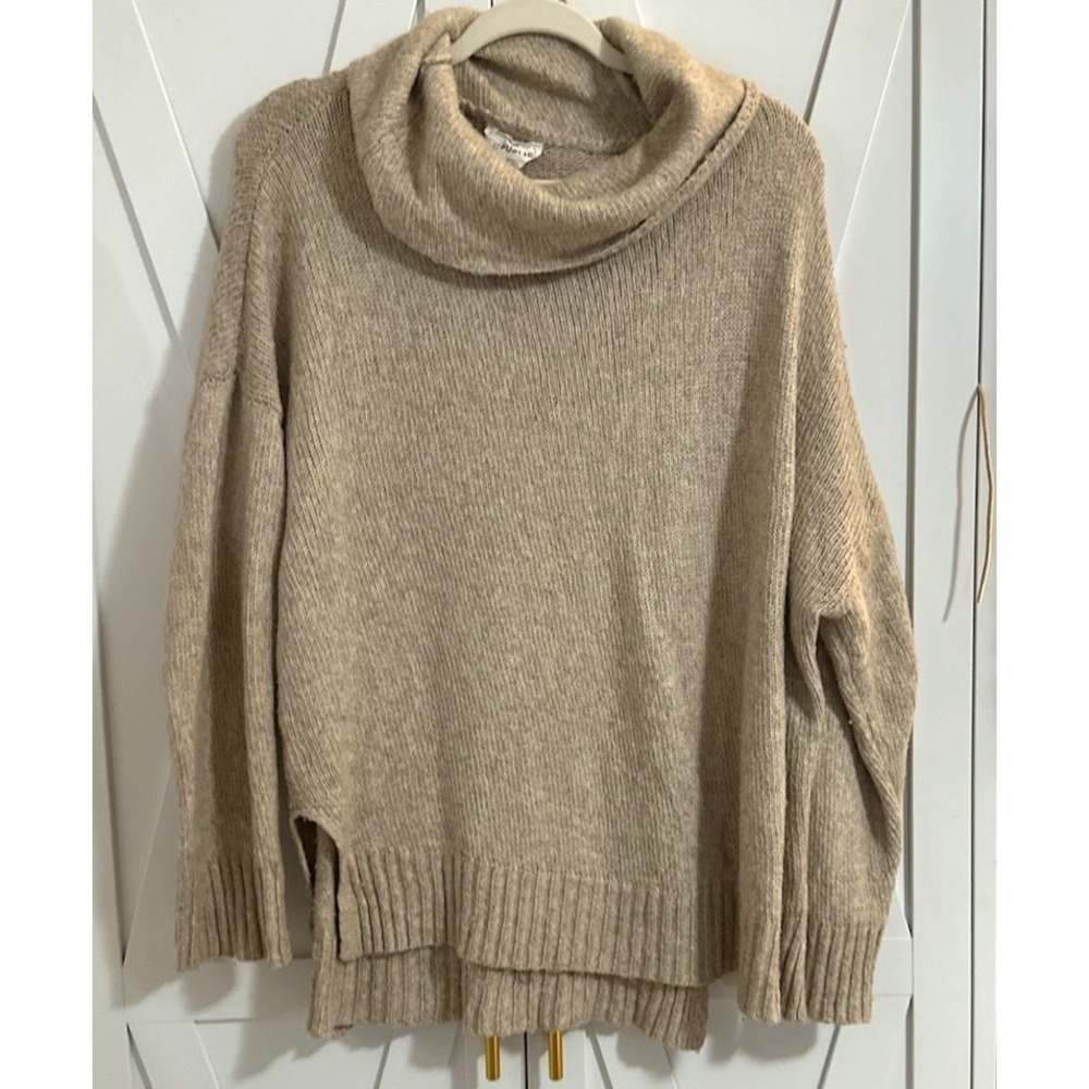 Republic Women's Beige Knit Cowl Neck Pullover Sweater Long Sleeve Slits L